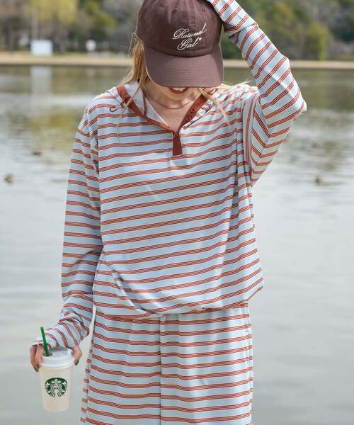 OUTDOOR PRODUCTS（アウトドアプロダクツ）の「miller ex Swim Rash gard hoody（Tシャツ/カットソー・レディース・ブラック/ブルー系その他/グリーン/アイボリー・SMALL/MEDIUM）」の4枚目の写真