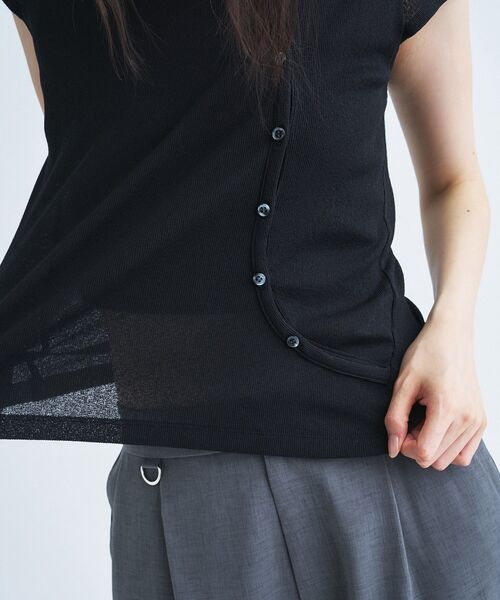CODE A(コードエー)の「soft button hood tee(Tシャツ/カットソー・レディース・オフホワイト/ライトグリーン/ブラック・00)」の10枚目の写真