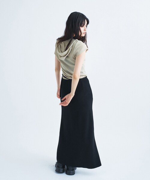 CODE A(コードエー)の「soft button hood tee(Tシャツ/カットソー・レディース・オフホワイト/ライトグリーン/ブラック・00)」の15枚目の写真