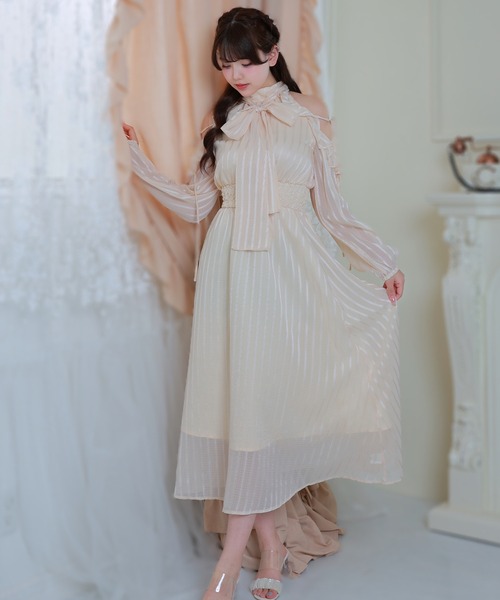 Anely(アネリー)の「ストライプ ボウタイ リボン オープン ショルダー ワンピース(ワンピース・レディース・ブラック/ホワイト/ベージュ・FREE)」の18枚目の写真