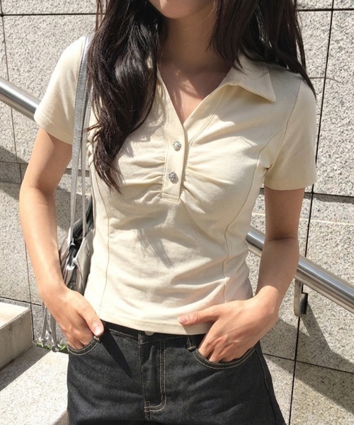 LADY LIKE(レディライク)の「【春夏新作】胸ギャザーメタルボタン半袖トップス(Tシャツ/カットソー・レディース・グレー/ホワイト/ライトベージュ/ブラック・M)」の12枚目の写真
