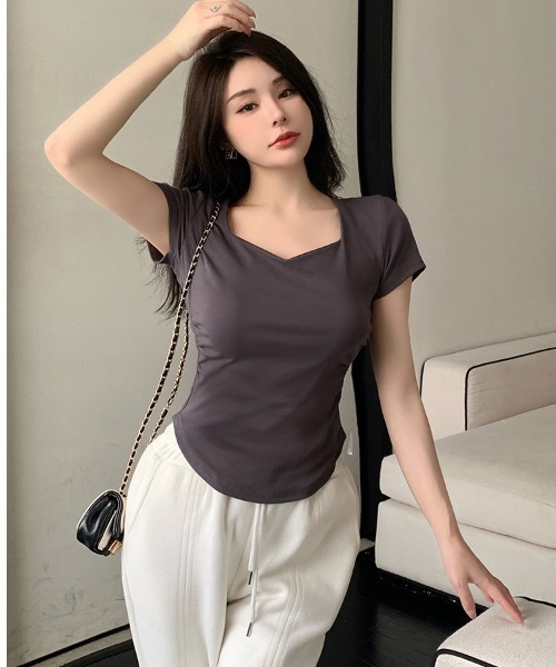 semuse（セミューズ）の「ベーシックスクエアネックＴシャツ（Tシャツ/カットソー・レディース・ホワイト/カーキ/ダークグレー・FREE）」の12枚目の写真