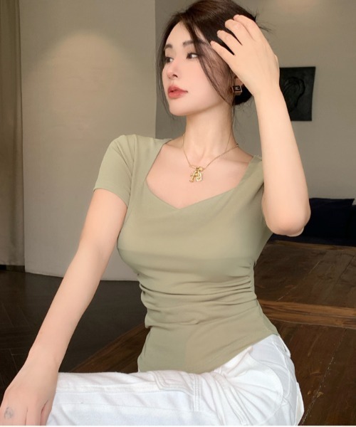 semuse（セミューズ）の「ベーシックスクエアネックＴシャツ（Tシャツ/カットソー・レディース・ホワイト/カーキ/ダークグレー・FREE）」の20枚目の写真