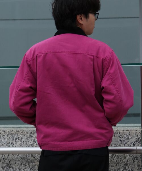 BEN DAVIS(ベンデイビス)の「【BEN DAVIS(ベンデイビス)】ZIP FRONT TRUCKER JACKET / トラッカージャケット コーデュロイ衿 ショート丈 中綿キルティング アウター ユニセックス(ブルゾン・メンズ・ブラック/ネイビー/ピンク系その他/その他1/サンドベージュ・LARGE/MEDIUM/X-LARGE)」の9枚目の写真