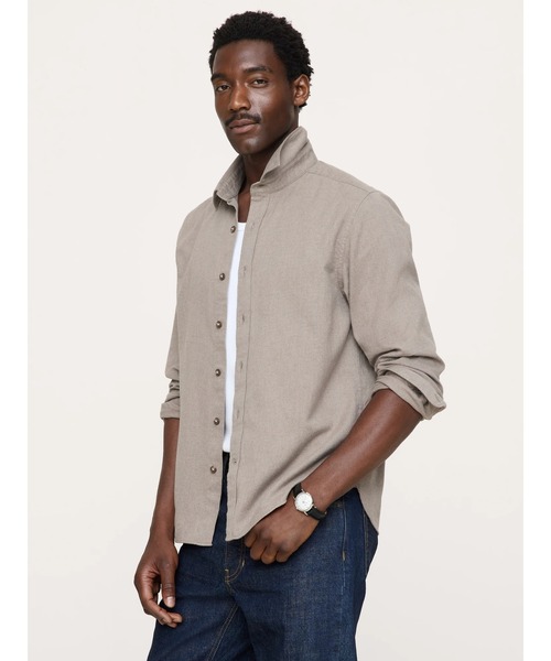Banana Republic(バナナリパブリック)の「スタンダードフィット ライトウェイト フランネルシャツ(シャツ/ブラウス・メンズ・ブルー系その他/バーガンディー/ネイビー/ライトブルー/ベージュ/ブラウン・S/M/L/XL)」の3枚目の写真