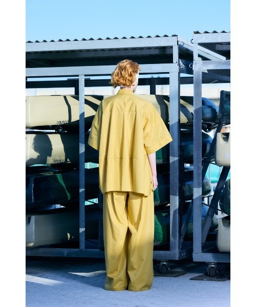 nagonstans（ナゴンスタンス）の「volume shirt（シャツ/ブラウス・レディース・キャメル/ホワイト・MEDIUM）」の7枚目の写真