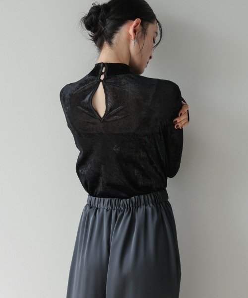 Callarus（カラルス）の「前後２WAYシアーベロアトップス［Callarus］（シャツ/ブラウス・レディース・ブラック・LL/L/M/S/3L）」の19枚目の写真