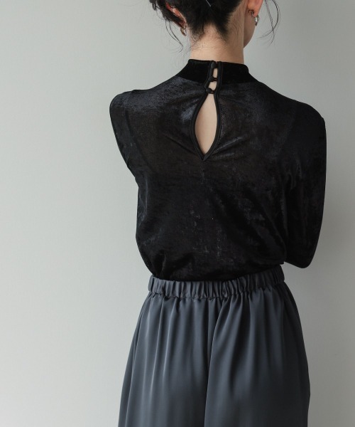 Callarus（カラルス）の「前後２WAYシアーベロアトップス［Callarus］（シャツ/ブラウス・レディース・ブラック・LL/L/M/S/3L）」の20枚目の写真