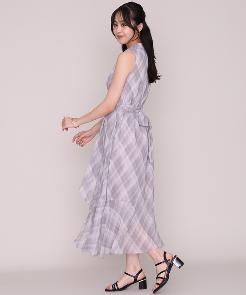 MISCH MASCH（ミッシュマッシュ）の「2026秋冬新作 カシュクール風アシメフリルシャツワンピース（シャツワンピース・レディース・グレー/イエロー・S/M）」の9枚目の写真