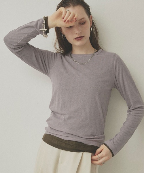 uchi.(ウチ)の「【2枚セット】シアーリブ編みカットソー パックTシャツ(Tシャツ/カットソー・レディース・ホワイト×ブルー/サックスブルー系/パープル系その他/ホワイト系その他/ブラウン系その他・FREE)」の4枚目の写真