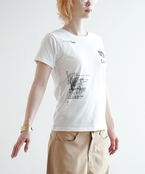 e-zakkamania stores（イーザッカマニアストアーズ）の「ランダムグラフィックプリント クルーネックTシャツ（Tシャツ/カットソー・レディース・オフホワイト・フリー）」の11枚目の写真