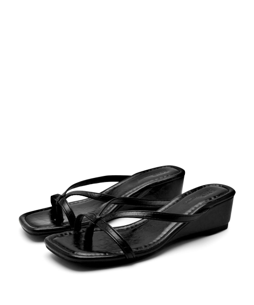 SPUR（シュプール）の「Vlog フリップフロップミュールサンダル 5.5cm -WS9061 (2カラー)（サンダル・レディース・ブラック/アイボリー・22.5cm/23.5cm/23cm/24.5cm/24cm/25cm）」の10枚目の写真