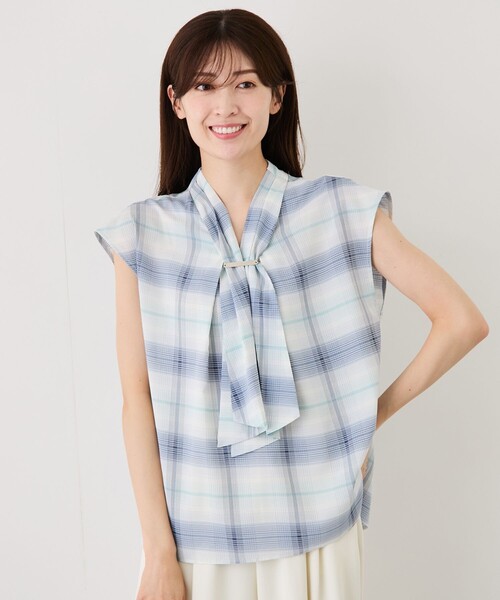 Jayro(ジャイロ)の「2WAYフロントバータイブラウス(シャツ/ブラウス・レディース・ネイビー/ブルー系その他5/ホワイト系その他/グレー系その他・M)」の1枚目の写真
