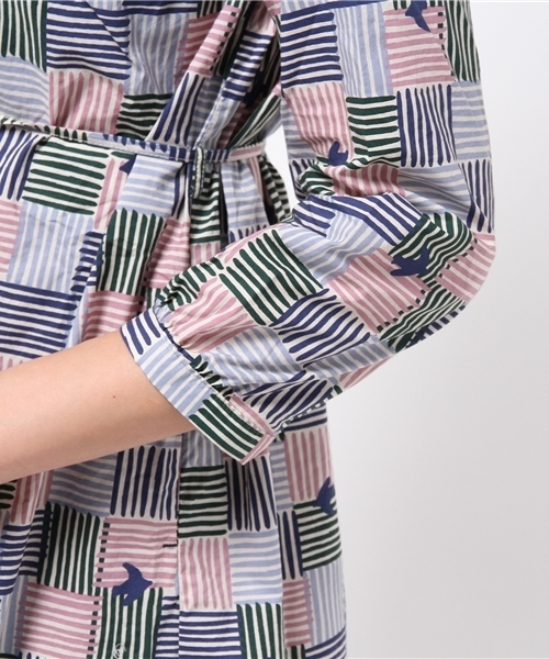 POU DOU DOU（プードゥドゥ）の「カゴバードプリントスモックワンピース（ワンピース・レディース・ネイビー/グレー・3）」の14枚目の写真