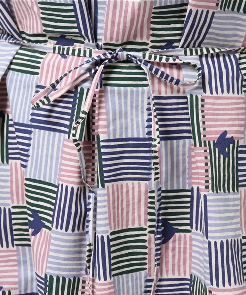 POU DOU DOU（プードゥドゥ）の「カゴバードプリントスモックワンピース（ワンピース・レディース・ネイビー/グレー・3）」の6枚目の写真