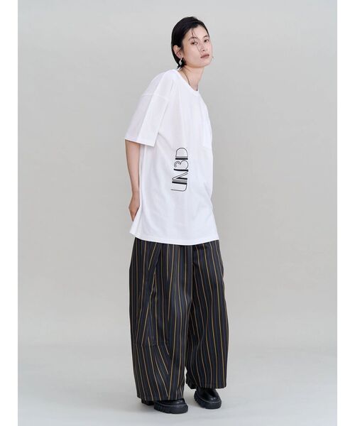 UN3D.(アンスリード)の「UN3D. LOGO POCKET T-SH / アンスリードロゴポケットTシャツ(Tシャツ/カットソー・レディース・ホワイト/ブラック・FREE)」の6枚目の写真