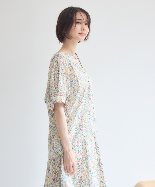 KATHARINE ROSS(キャサリンロス)の「【日本製】 LIBERTY FABRICS タックスリーブブラウス(シャツ/ブラウス・レディース・グリーン/オフホワイト/ピンク/ブルー/パープル/フューシャピンク・FREE)」の9枚目の写真