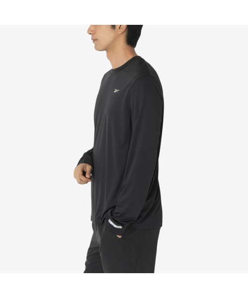 Reebok(リーボック)の「ロングスリーブ ベクター Tシャツ(Tシャツ/カットソー・メンズ・ブラック・LARGE/MEDIUM/SMALL/X-LARGE)」の2枚目の写真
