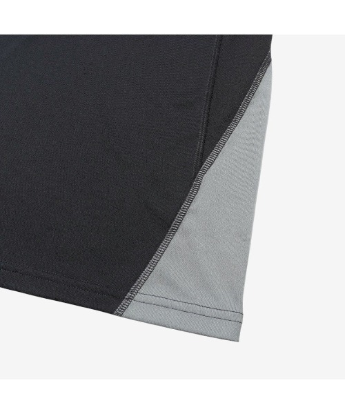 Reebok(リーボック)の「ロングスリーブ ベクター Tシャツ(Tシャツ/カットソー・メンズ・ブラック・LARGE/MEDIUM/SMALL/X-LARGE)」の8枚目の写真