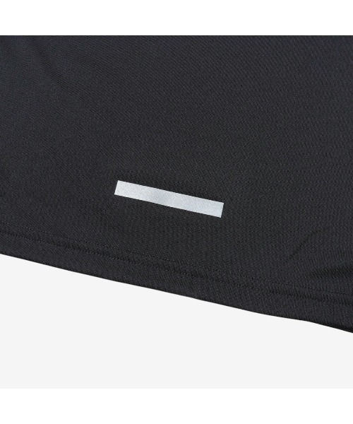 Reebok(リーボック)の「ロングスリーブ ベクター Tシャツ(Tシャツ/カットソー・メンズ・ブラック・LARGE/MEDIUM/SMALL/X-LARGE)」の9枚目の写真