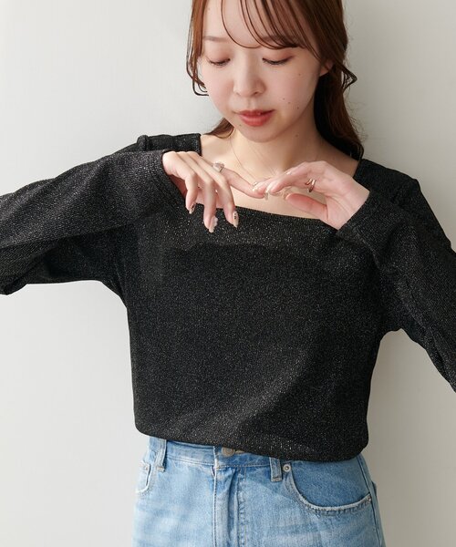 DISCOAT(ディスコート)の「【WEB限定】前後2WAYラメプルオーバー(Tシャツ/カットソー・レディース・グレイッシュベージュ/ブラック/シルバー・FREE)」の9枚目の写真