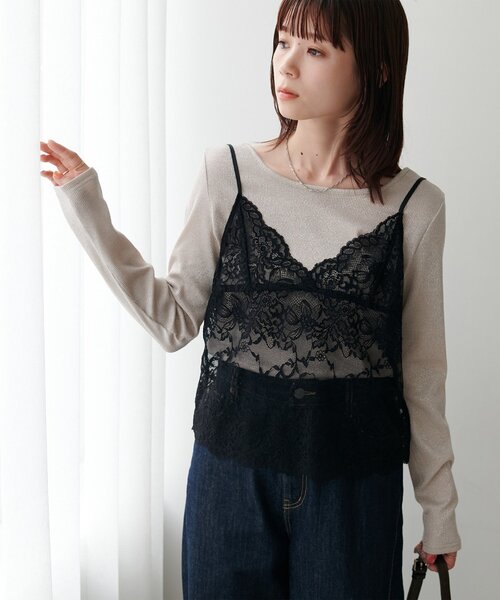 DISCOAT(ディスコート)の「【WEB限定】前後2WAYラメプルオーバー(Tシャツ/カットソー・レディース・グレイッシュベージュ/ブラック/シルバー・FREE)」の17枚目の写真