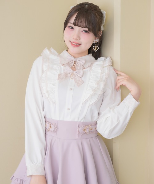 ROJITA(ロジータ)の「ハートビジューリボンイヤリング(イヤリング・レディース・ホワイト/ブラック/ピンク・FREE)」の16枚目の写真