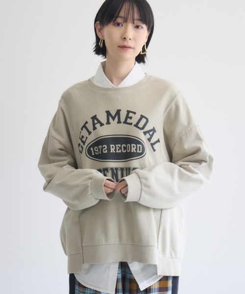 Paradise Picnic(パラダイスピクニック)の「TRANOI. 1972RECORDロゴプリント裏毛プルオーバー(Tシャツ/カットソー・レディース・ベージュ/チャコールグレー・FREE)」の1枚目の写真