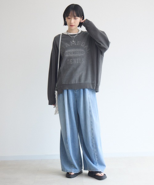 Paradise Picnic(パラダイスピクニック)の「TRANOI. 1972RECORDロゴプリント裏毛プルオーバー(Tシャツ/カットソー・レディース・ベージュ/チャコールグレー・FREE)」の5枚目の写真