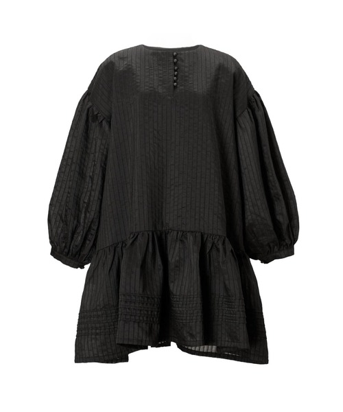 WILLFULLY(ウィルフリー)の「pintuck round hem stripe midi OP(ワンピース・レディース・ブラック/ホワイト・FREE)」の1枚目の写真