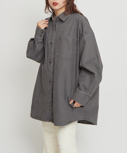 WILLOW（ウィロー）の「【willow】ダックオーバージャケット（ブルゾン・レディース・チャコールグレー/ベージュ・ONE SIZE）」の2枚目の写真