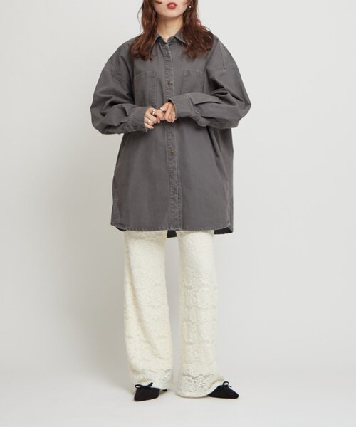 WILLOW（ウィロー）の「【willow】ダックオーバージャケット（ブルゾン・レディース・チャコールグレー/ベージュ・ONE SIZE）」の4枚目の写真