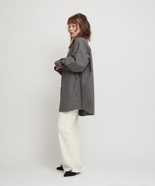 WILLOW（ウィロー）の「【willow】ダックオーバージャケット（ブルゾン・レディース・チャコールグレー/ベージュ・ONE SIZE）」の5枚目の写真