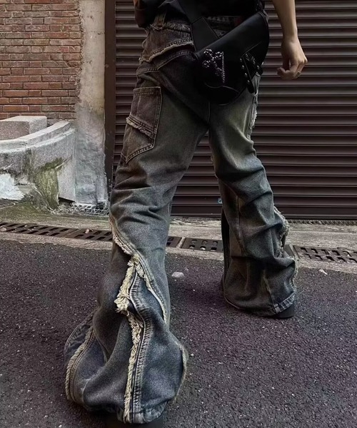 Ressaca(レサーカ)の「ダメージ加工切替デザインフリンジルーズデニムパンツ(デニムパンツ・メンズ・ブルー・M)」の7枚目の写真