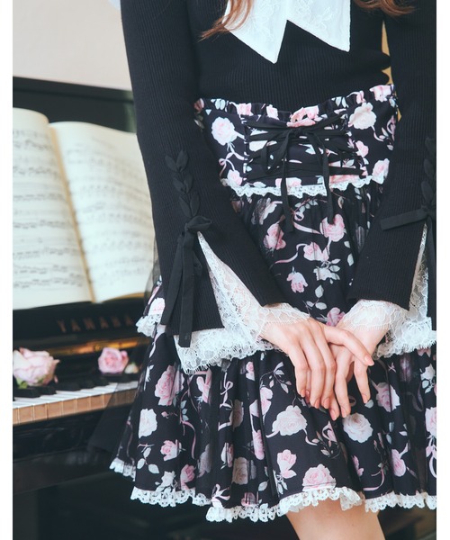 mellfy memory(メルフィーメモリー)の「Rose perfume tulle veil skirt(スカート・レディース・ピンク/ブラック・M/S)」の11枚目の写真