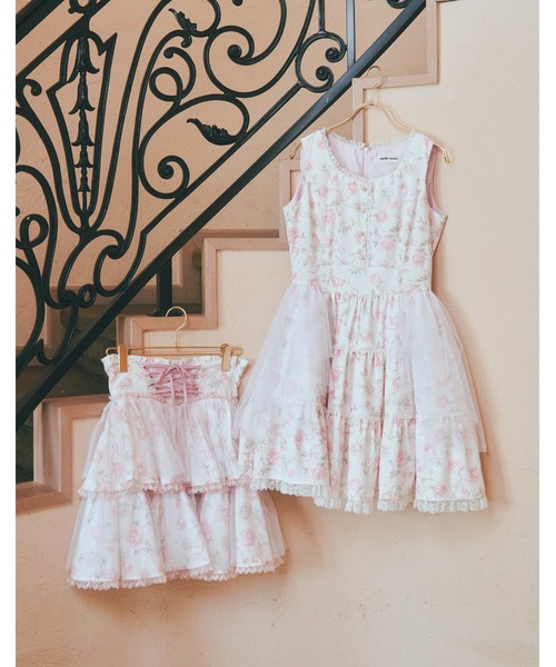 mellfy memory(メルフィーメモリー)の「Rose perfume tulle veil skirt(スカート・レディース・ピンク/ブラック・M/S)」の10枚目の写真