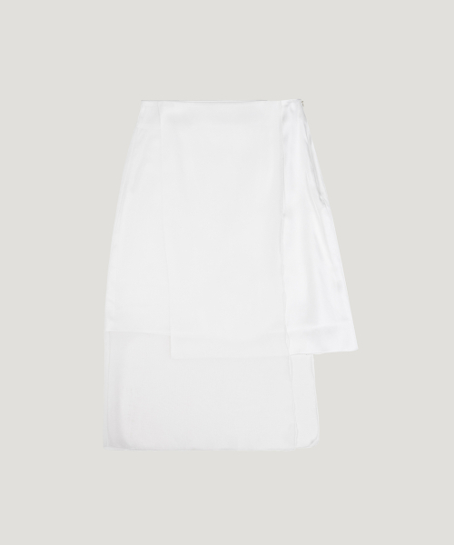 AUTH.(オース)の「アンバランスシースルーレイヤースカート(ホワイト)(スカート・レディース・その他・SMALL/MEDIUM)」の1枚目の写真