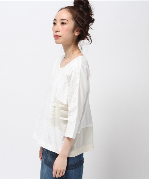 POU DOU DOU（プードゥドゥ）の「異素材パッチワークドルマントップス（Tシャツ/カットソー・レディース・オフホワイト/ネイビー/ピンクベージュ・3）」の5枚目の写真