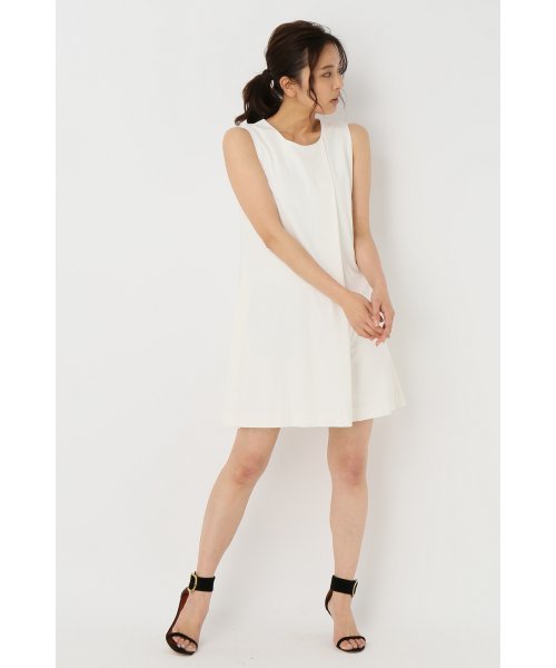 LIMITLESS LUXURY(リミットレスラグジュアリー)の「ノースリーブカットオールインワン◆(サロペット/オーバーオール・レディース・ホワイト/ベージュ/ネイビー・38/36)」の4枚目の写真