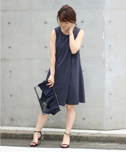 LIMITLESS LUXURY(リミットレスラグジュアリー)の「ノースリーブカットオールインワン◆(サロペット/オーバーオール・レディース・ホワイト/ベージュ/ネイビー・38/36)」の21枚目の写真