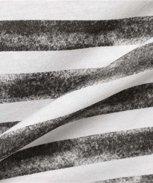 VENCEEXCHANGE（ヴァンスエクスチェンジ）の「カスレボーダープリントT（Tシャツ/カットソー・メンズ・ブルー/ブラック・MEDIUM/SMALL/LARGE）」の8枚目の写真