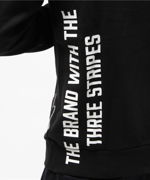 adidas（アディダス）の「オリジナルス スウェット [LOGO CREW SWEAT]（スウェット・メンズ・ブラック・LARGE/MEDIUM/X-LARGE/X-SMALL/XX-LARGE/SMALL）」の12枚目の写真