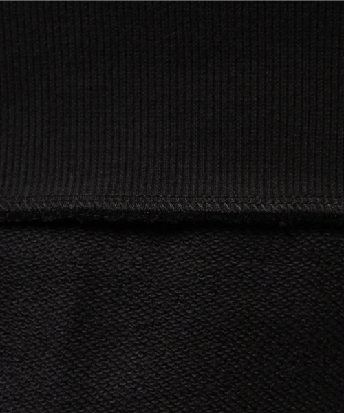 adidas（アディダス）の「オリジナルス スウェット [LOGO CREW SWEAT]（スウェット・メンズ・ブラック・LARGE/MEDIUM/X-LARGE/X-SMALL/XX-LARGE/SMALL）」の6枚目の写真