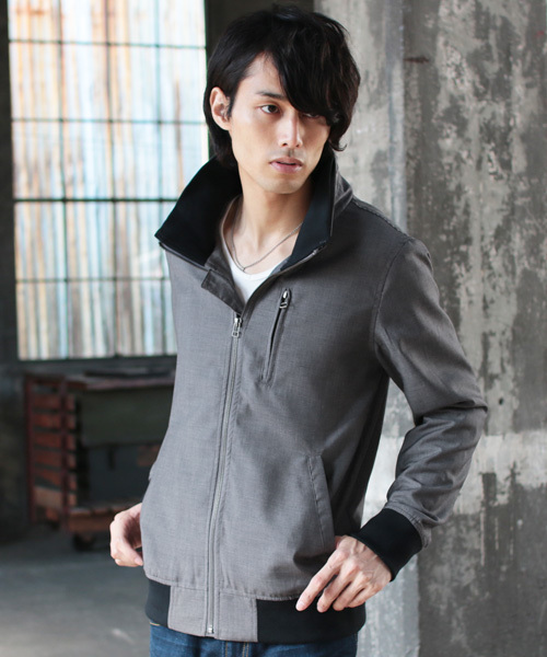 THE CASUAL(カジュアル)の「撥水 ライト マウンテンパーカー ジャケット ブルゾン(マウンテンパーカー・メンズ・グレー/ブラック/ブルー系その他2/ワイン/チャコール/ネイビー/ブルー系その他/チェック/ベージュ系その他/レッド系その他/ベージュ/イエロー系その他/杢グレー/グリーン系その他/カーキ/グリーン/グリーン系その他2・L/XL/M/S)」の2枚目の写真