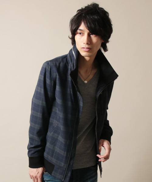 THE CASUAL(カジュアル)の「撥水 ライト マウンテンパーカー ジャケット ブルゾン(マウンテンパーカー・メンズ・グレー/ブラック/ブルー系その他2/ワイン/チャコール/ネイビー/ブルー系その他/チェック/ベージュ系その他/レッド系その他/ベージュ/イエロー系その他/杢グレー/グリーン系その他/カーキ/グリーン/グリーン系その他2・L/XL/M/S)」の13枚目の写真