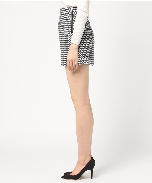 SLY（スライ）の「SHAGGY S/SK（スカート・レディース・ブラックミックス/オレンジ/レッド系その他/ブラック/グレー・1/2/0）」の7枚目の写真