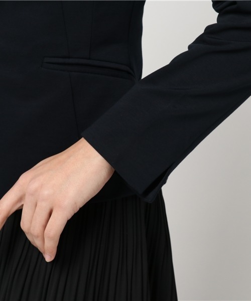 NARACAMICIE(ナラカミーチェ)の「【セットアップ対応】モクロディフリル長袖ジャケット(セットアップ・レディース・ブルー/ベージュ/ネイビー・MEDIUM/SMALL/LARGE)」の10枚目の写真