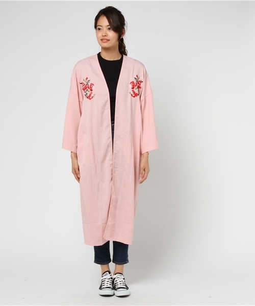 MERLOT（メルロー）の「フラワー刺繍ガウン4991（カーディガン/ボレロ・レディース・ベージュ/ネイビー/ブラック/ピンク・FREE）」の6枚目の写真