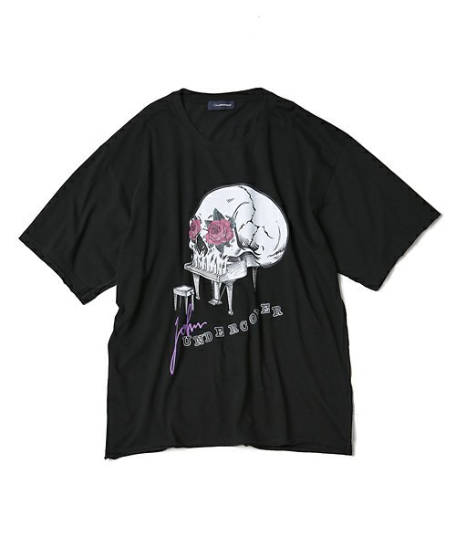 JohnUNDERCOVER(ジョンアンダーカバー)の「【JohnUNDERCOVER】断ち切りBIG TEE SKULL PIANO/ビッグシルエットTシャツ(Tシャツ/カットソー・メンズ・ライトグリーン/ブラック/ホワイト・2/3)」の16枚目の写真