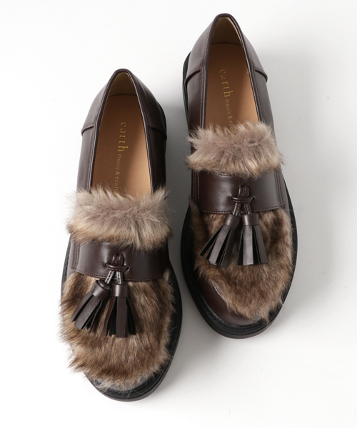 earth music&ecology（アースミュージックアンドエコロジー）の「ファーローファー（ドレスシューズ・レディース・ブラック/ブラウン・L/M/S）」の4枚目の写真